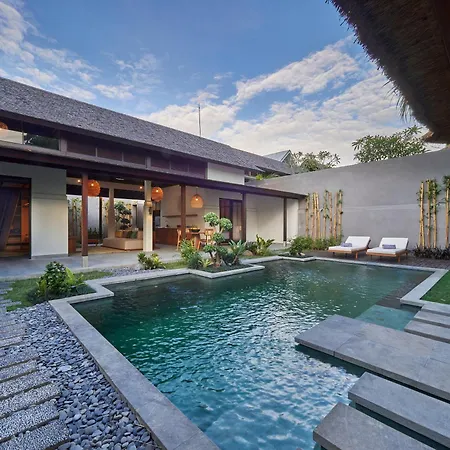 Bumbak Park Villas By Nakula-2