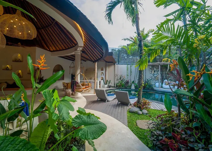 Lamoon Villas Berawa Canggu 